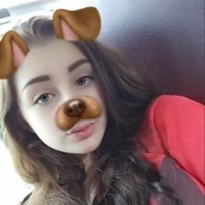 Meet your Posher, Avery